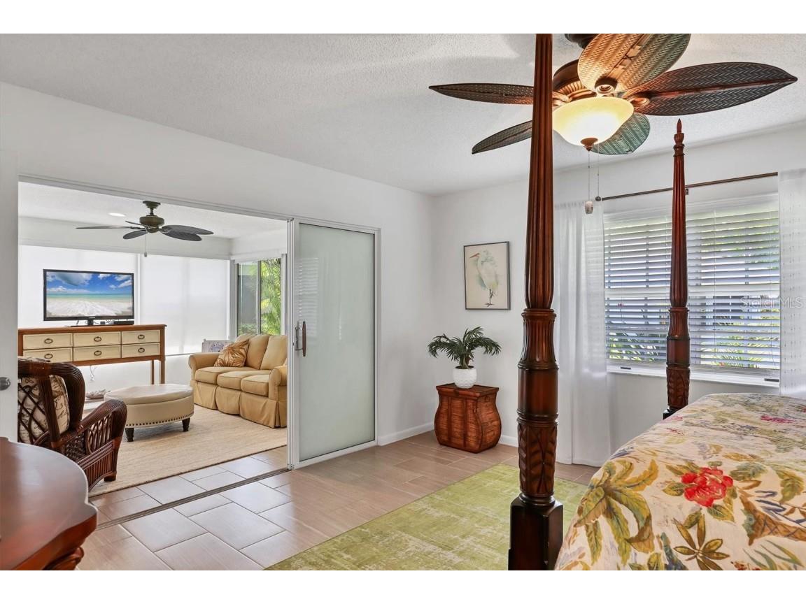 6465 Carrington Circle #44 Sarasota FL 34238 A4666966 image29