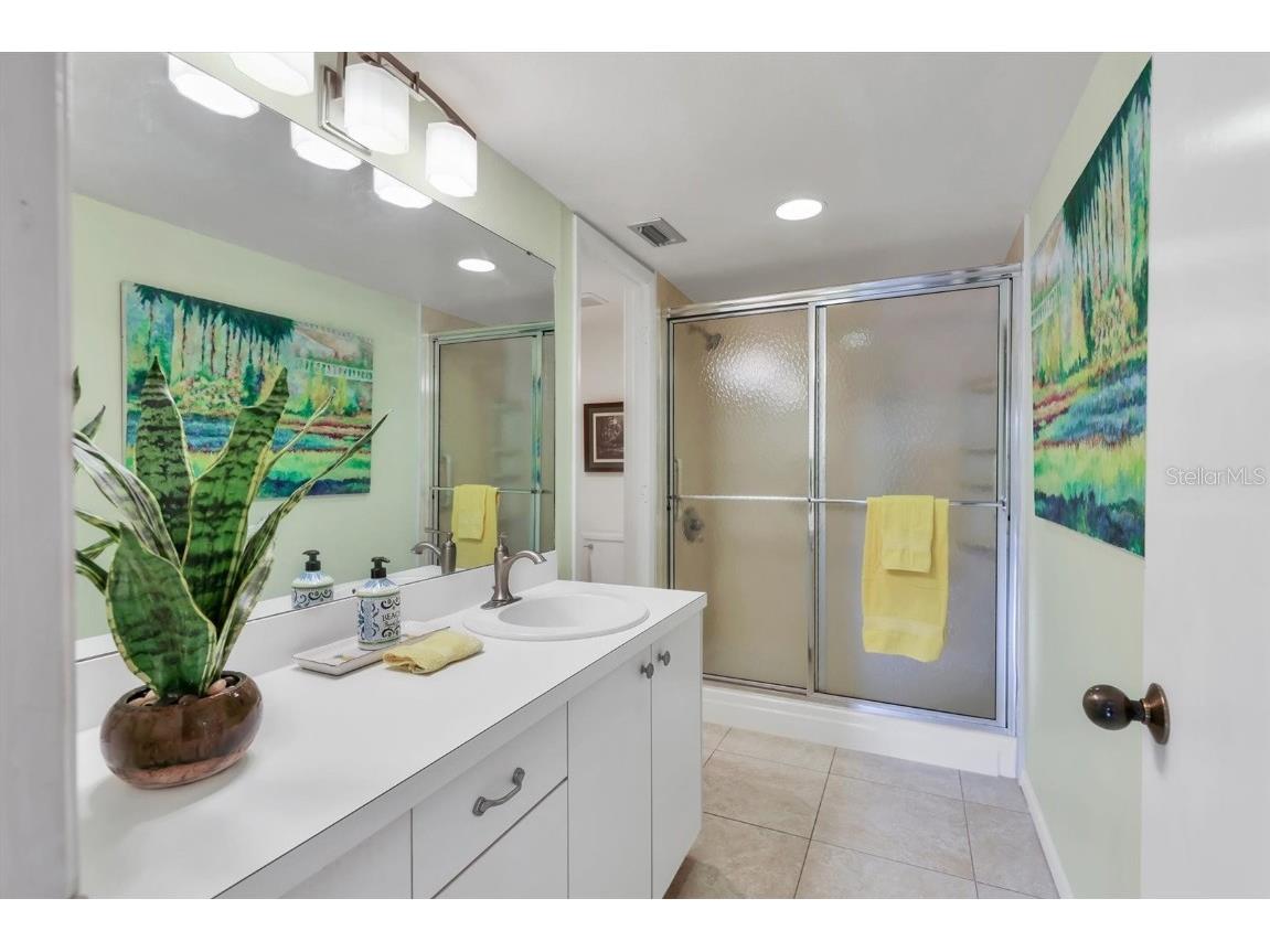 6465 Carrington Circle #44 Sarasota FL 34238 A4666966 image31