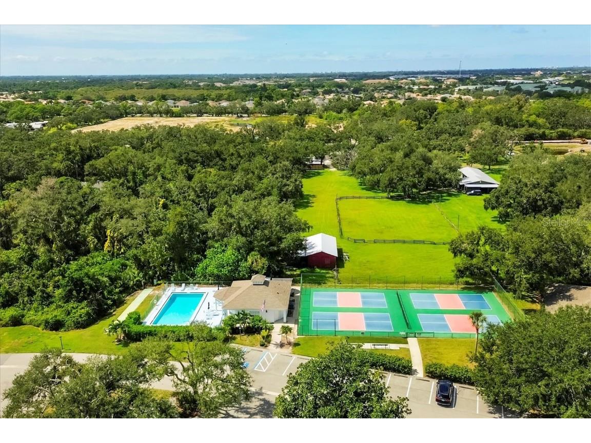 6465 Carrington Circle #44 Sarasota FL 34238 A4666966 image54