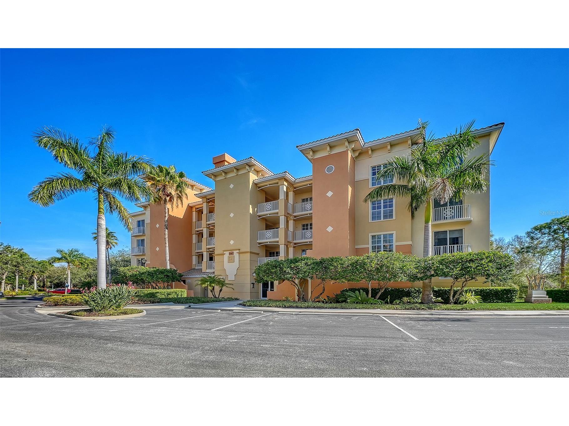 6465 Watercrest Way #301 Lakewood Ranch FL 34202 A4683907 image1