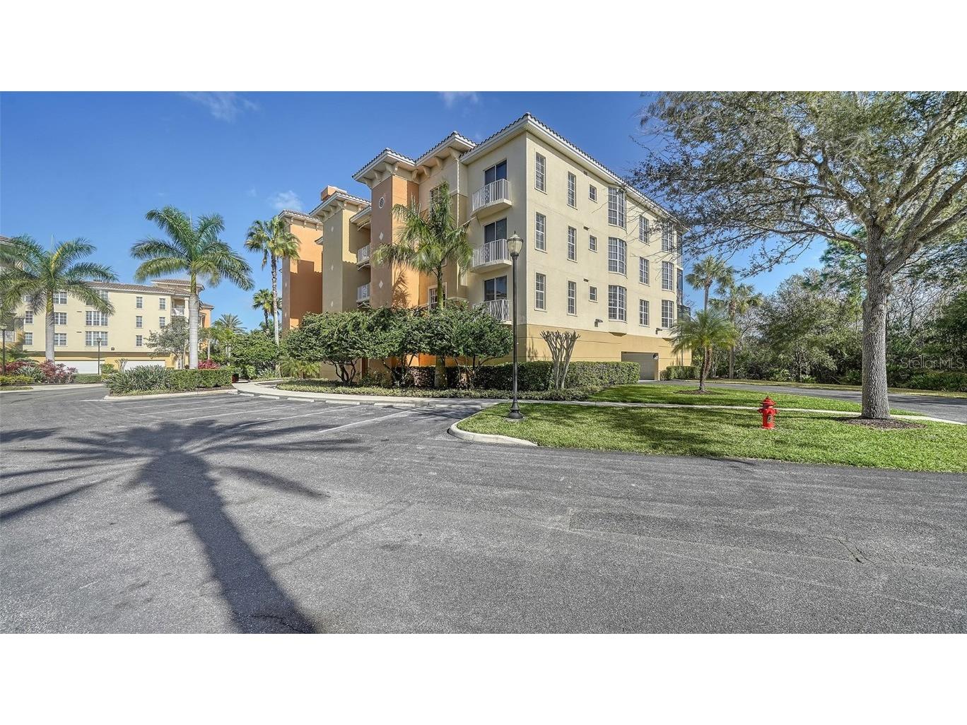 6465 Watercrest Way #404 Lakewood Ranch FL 34202 A4651472 image1