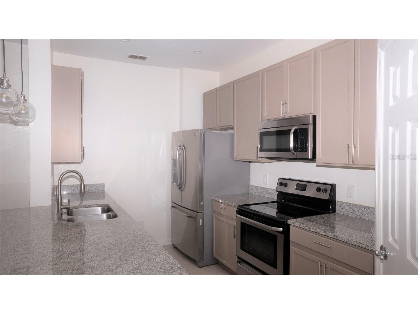 6466 Cava Alta Drive #101 Orlando FL 32835 O6354245 image5