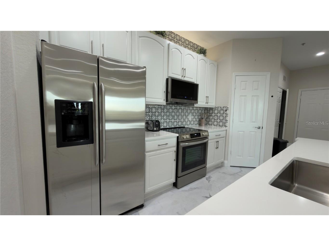 6466 Cava Alta Drive #401 Orlando FL 32835 O6363181 image42