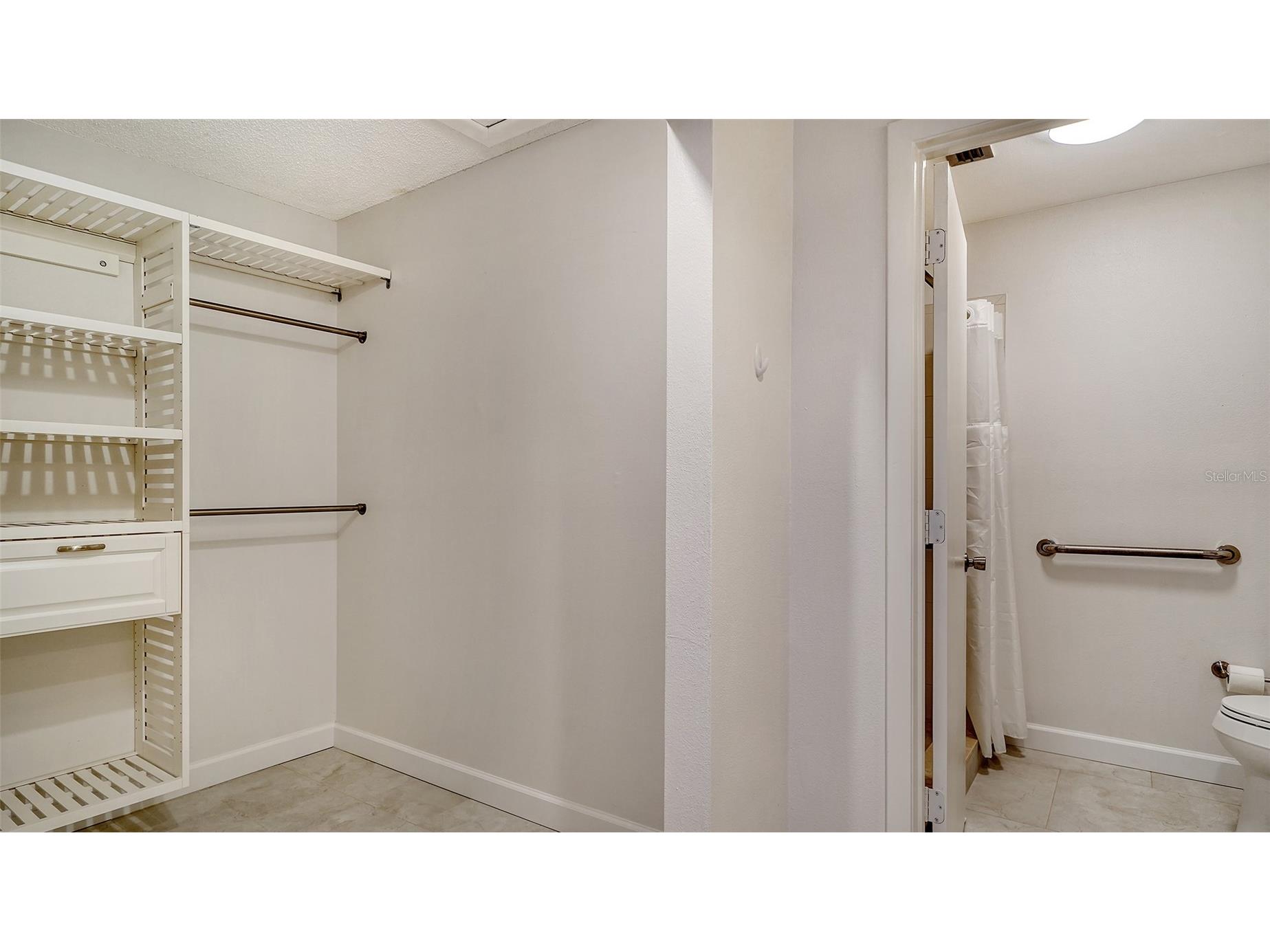 6467 Carrington Circle #43 Sarasota FL 34238 A4688055 image31