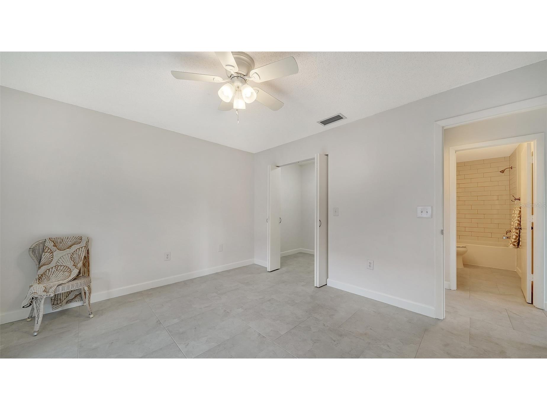 6467 Carrington Circle #43 Sarasota FL 34238 A4688055 image35