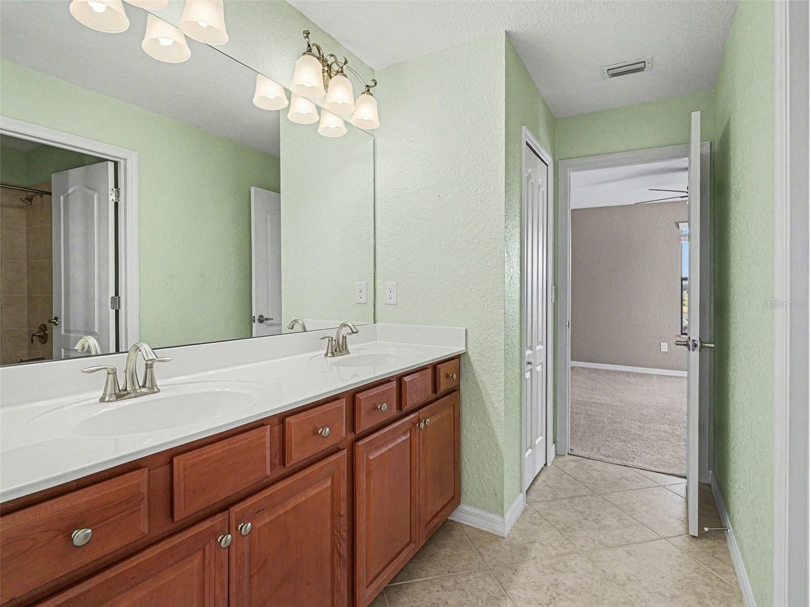 6467 Willowshire Way Bradenton FL 34212 TB8466002 image16