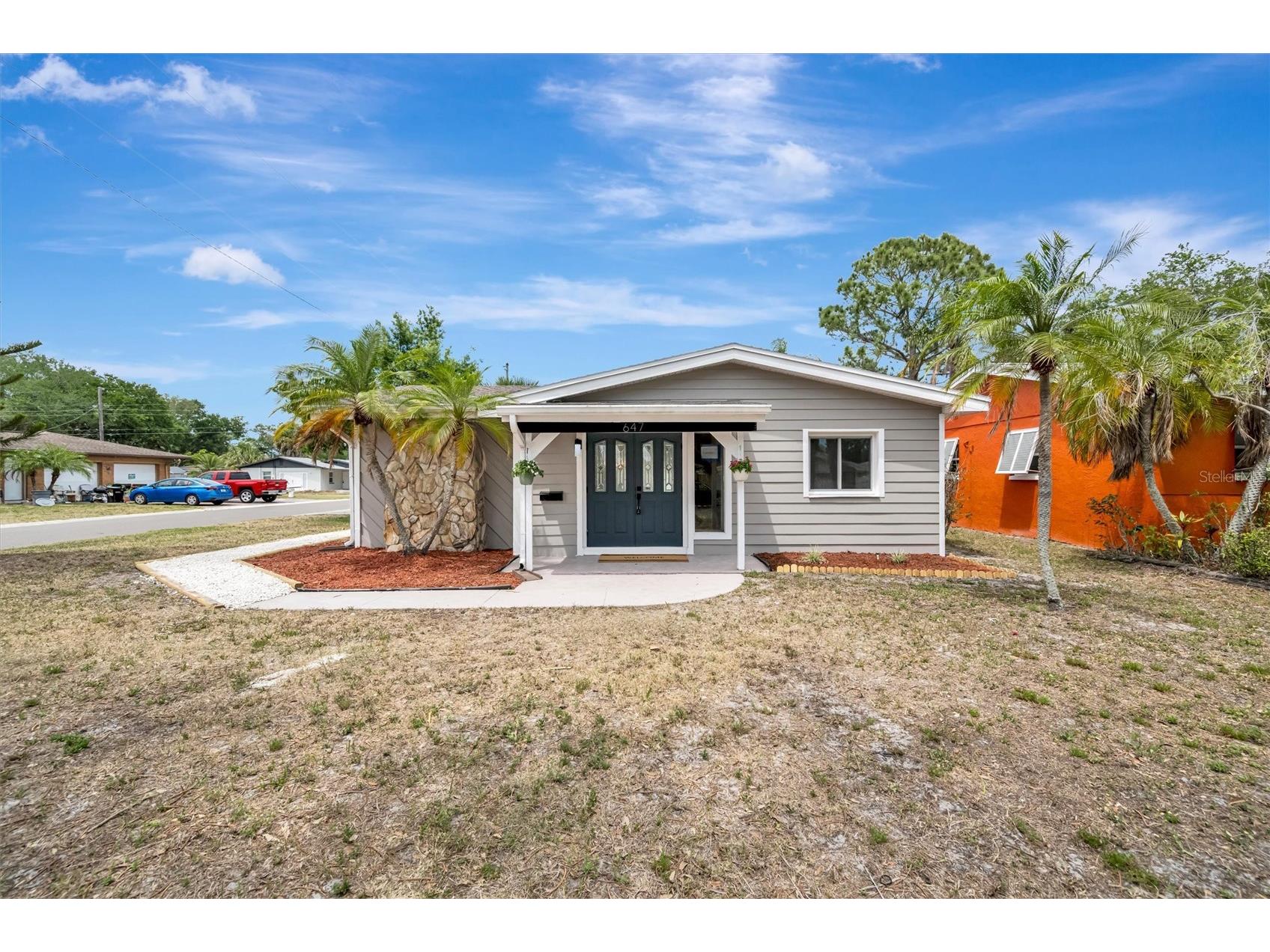 647 74th Avenue N Saint Petersburg FL 33702 TB8501591 image2