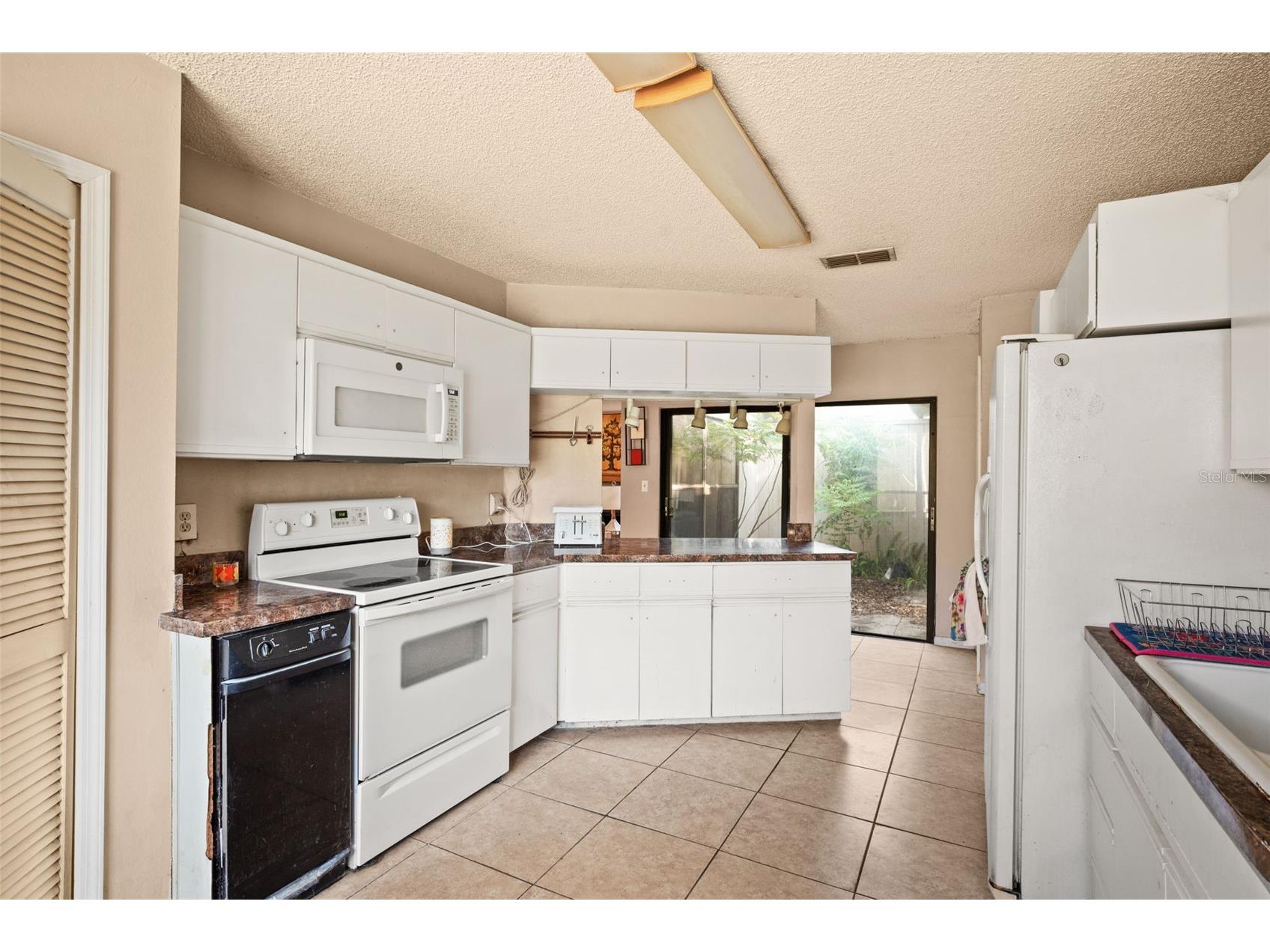 647 Bonnie Boulevard Palm Harbor FL 34684 TB8509475 image9