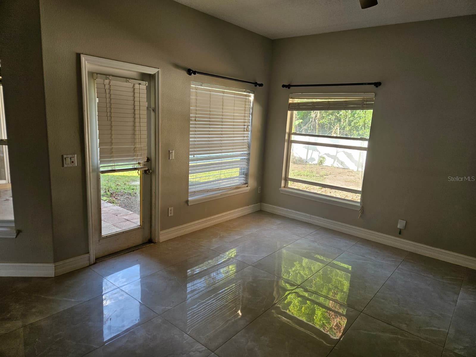 647 Carey Way Orlando FL 32825 O6406500 image4