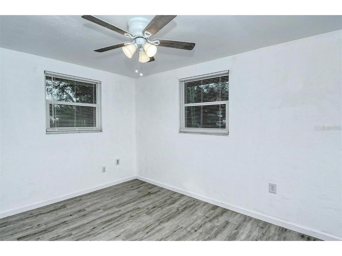 647 Church Street #A Nokomis FL 34275 A4667071 image9