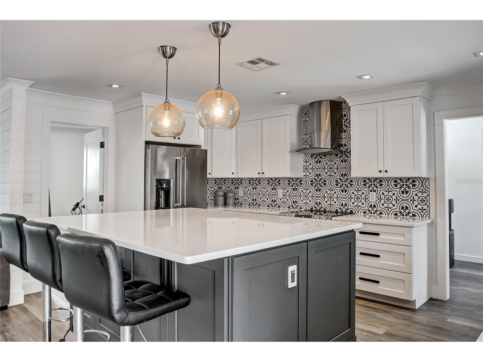 647 E Hillcrest Street Altamonte Springs FL 32701 OM725655 image14