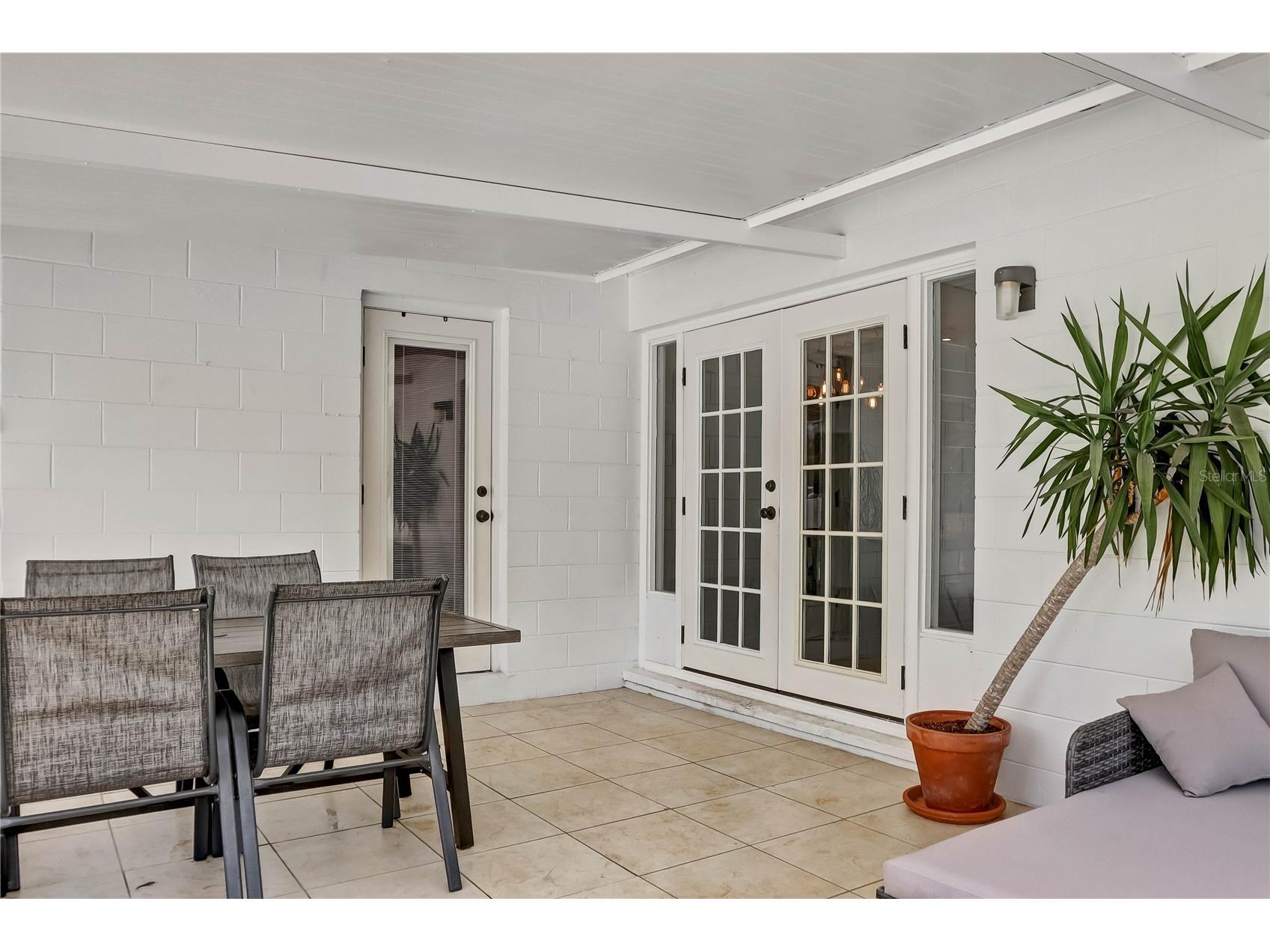 647 E Hillcrest Street Altamonte Springs FL 32701 OM725655 image39