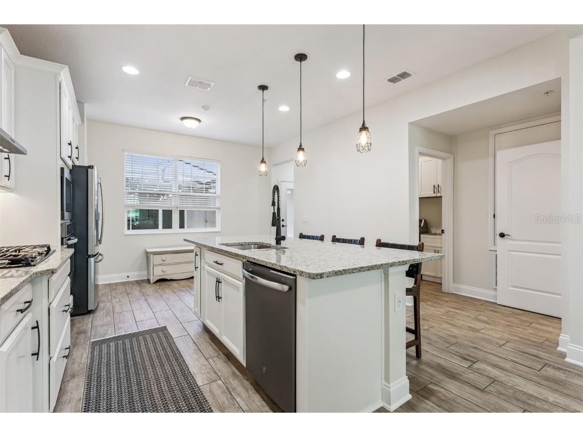 647 E Plant Street Winter Garden FL 34787 O6344194 image15