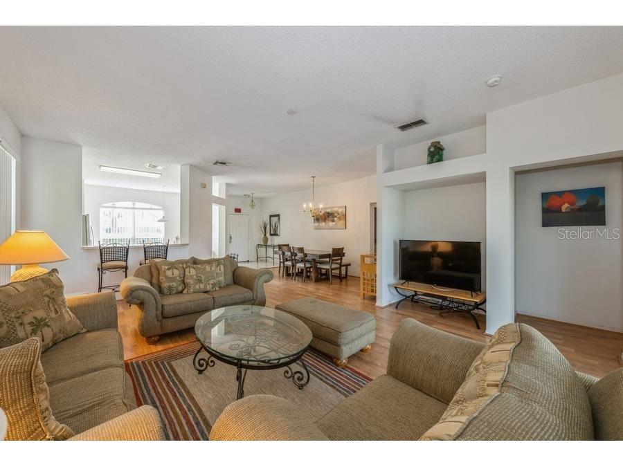 647 Ella Mae Drive Davenport FL 33897 P4935618 image8