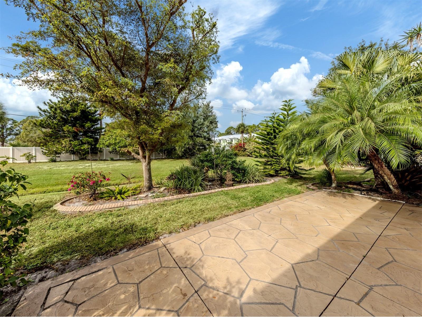 647 Foxwood Boulevard Englewood FL 34223 N6141900 image27