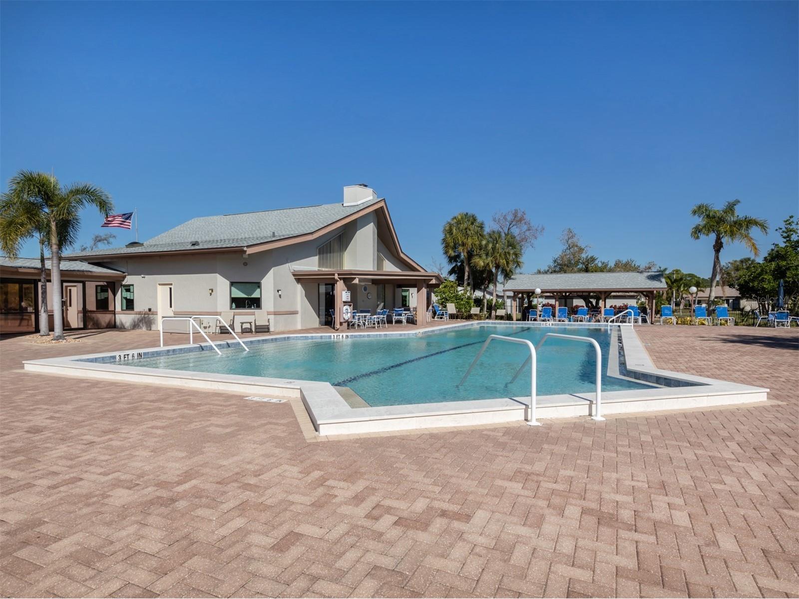 647 Foxwood Boulevard Englewood FL 34223 N6141900 image36