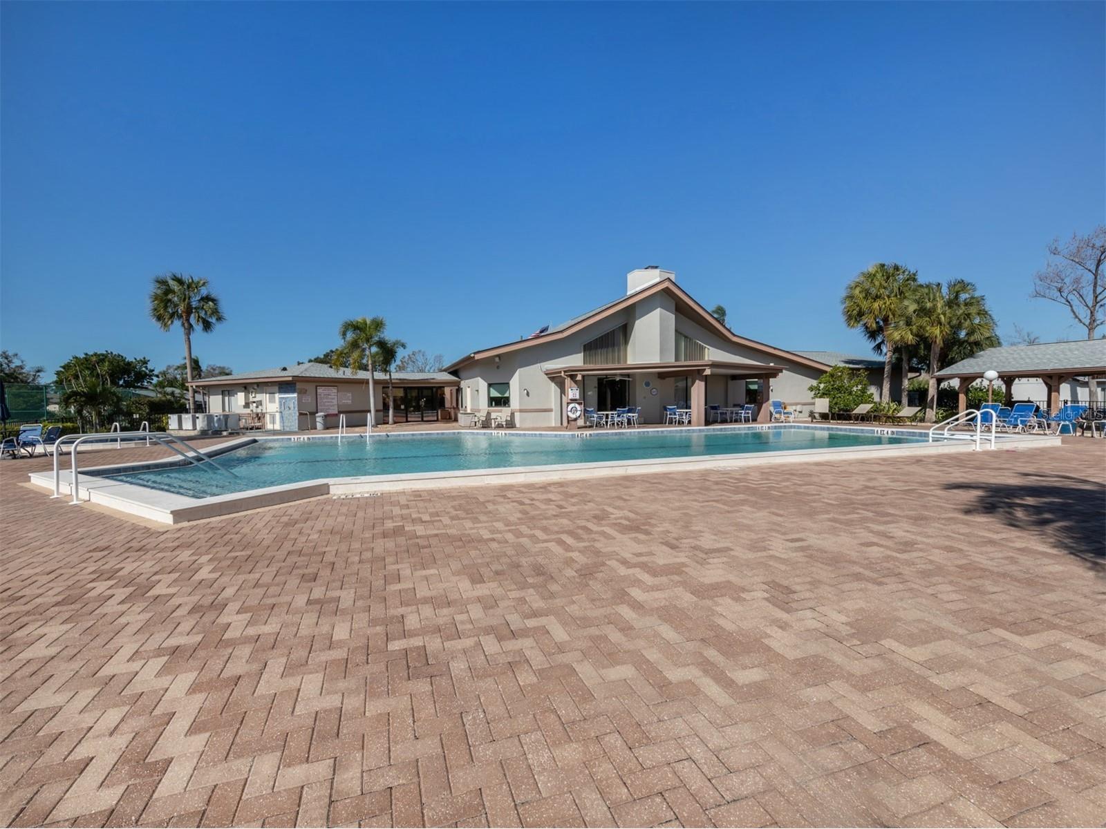 647 Foxwood Boulevard Englewood FL 34223 N6141900 image37