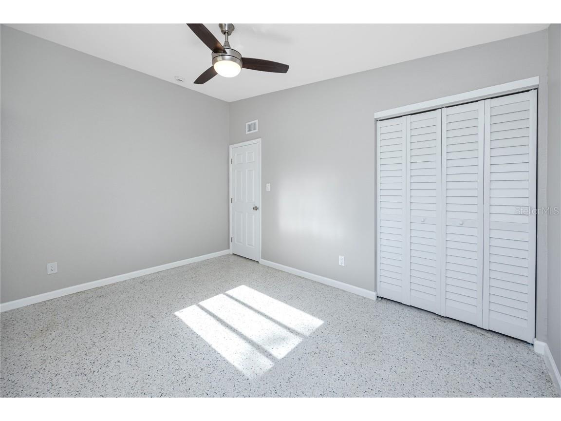 647 Garland Street N Saint Petersburg FL 33703 TB8445431 image17