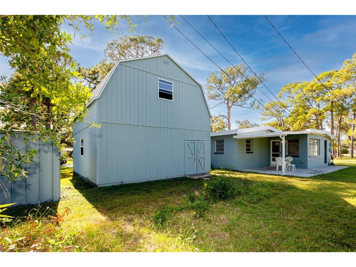 647 Garland Street N Saint Petersburg FL 33703 TB8445431 image28