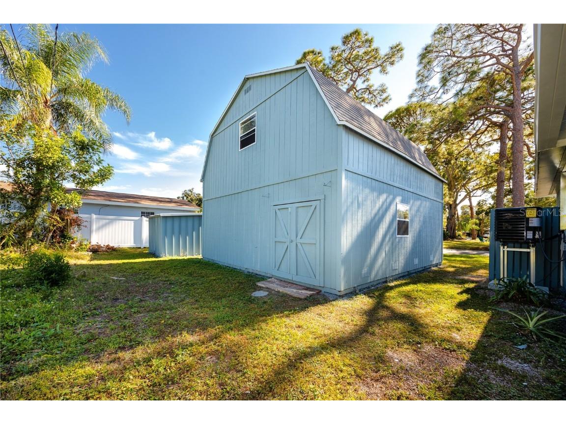 647 Garland Street N Saint Petersburg FL 33703 TB8445431 image29