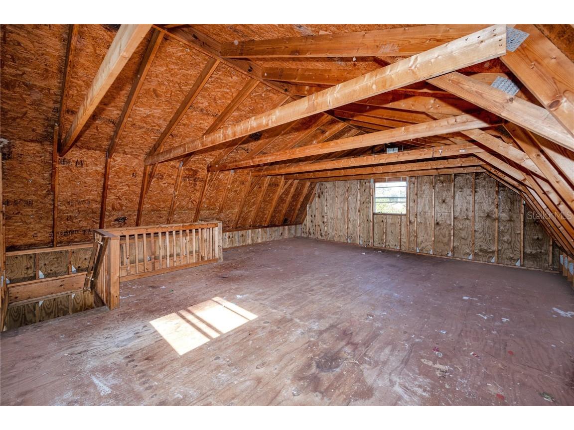 647 Garland Street N Saint Petersburg FL 33703 TB8445431 image34