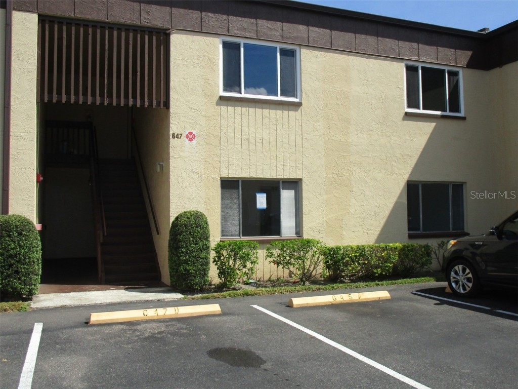 647 N Keene Road #R-2 Clearwater FL 33755 U8196822 image1