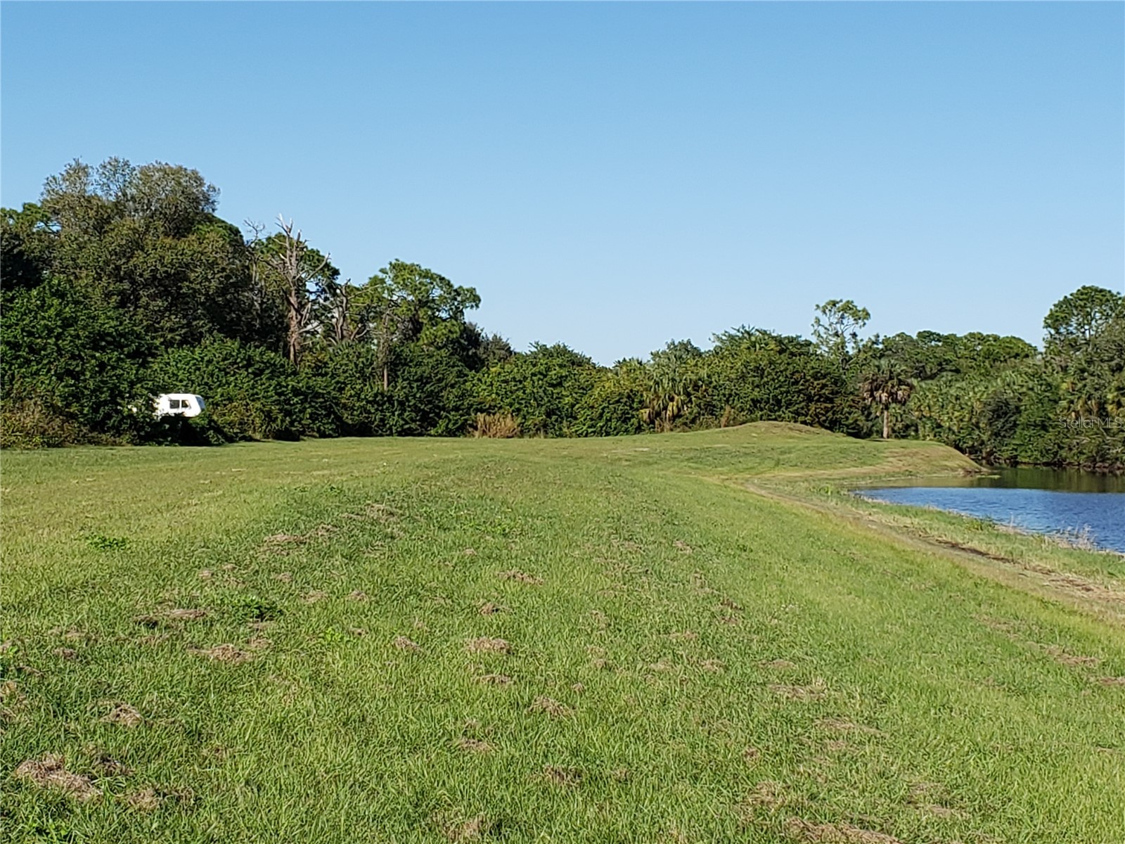 647 Naples Lehigh Acres FL 33974 N6141514 image3