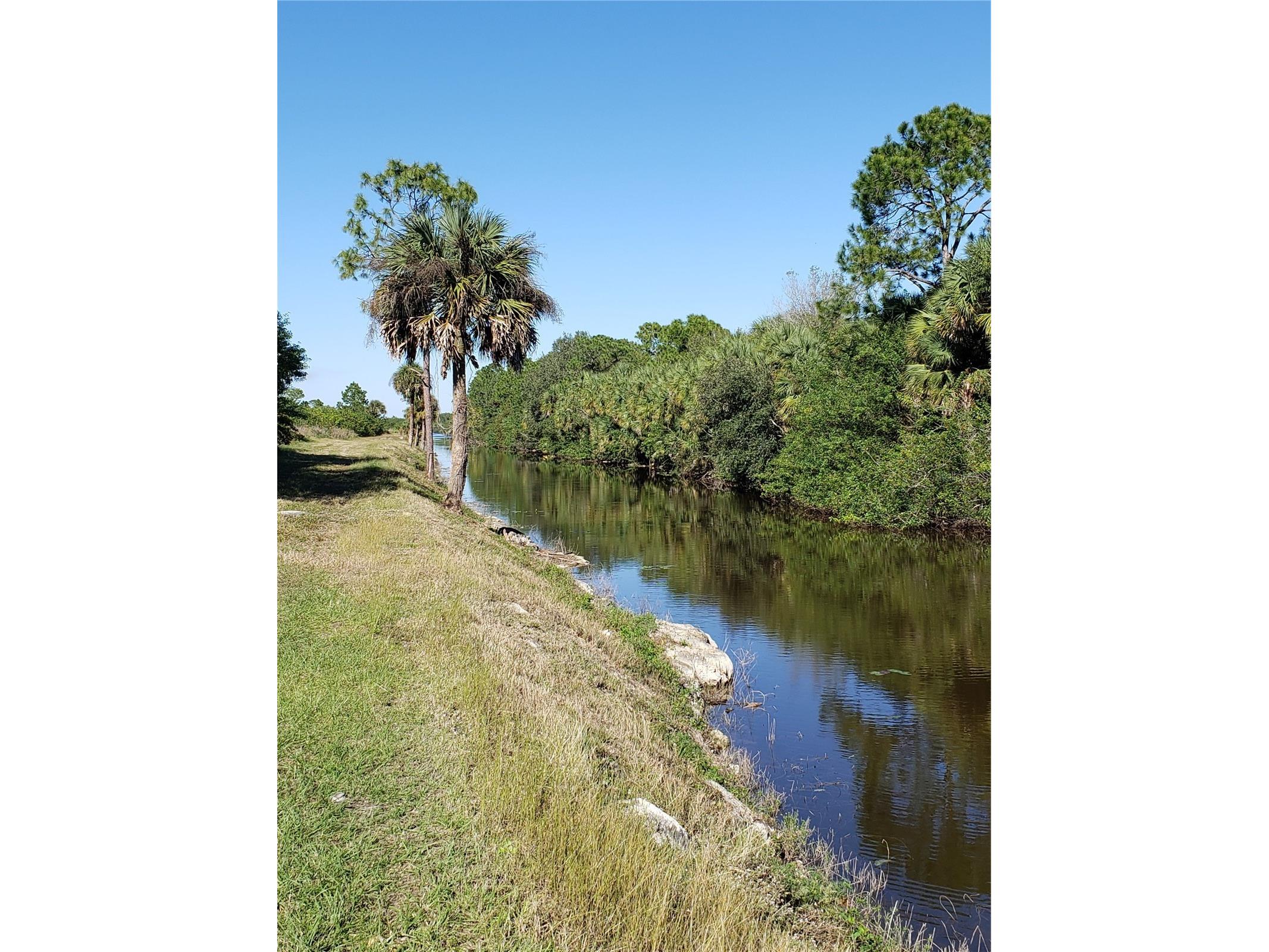 647 Naples Lehigh Acres FL 33974 N6141514 image5