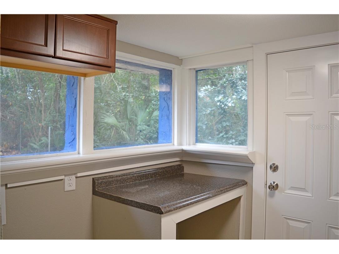 647 S Delaware Avenue Deland FL 32720 O6220154 image17