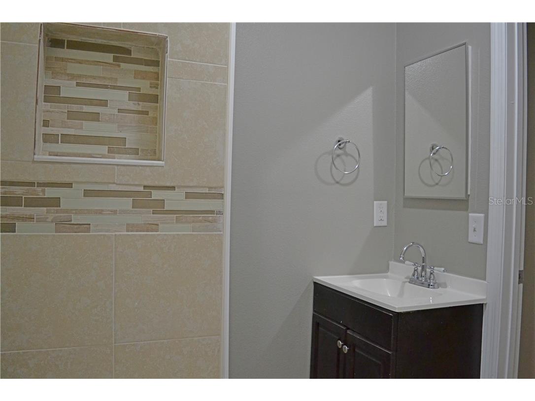 647 S Delaware Avenue Deland FL 32720 O6220154 image8