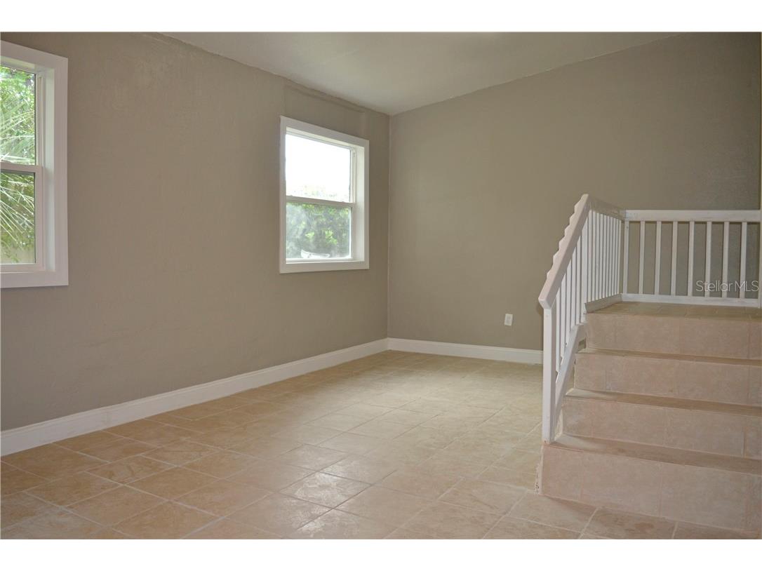 647 S Delaware Avenue Deland FL 32720 O6362015 image14