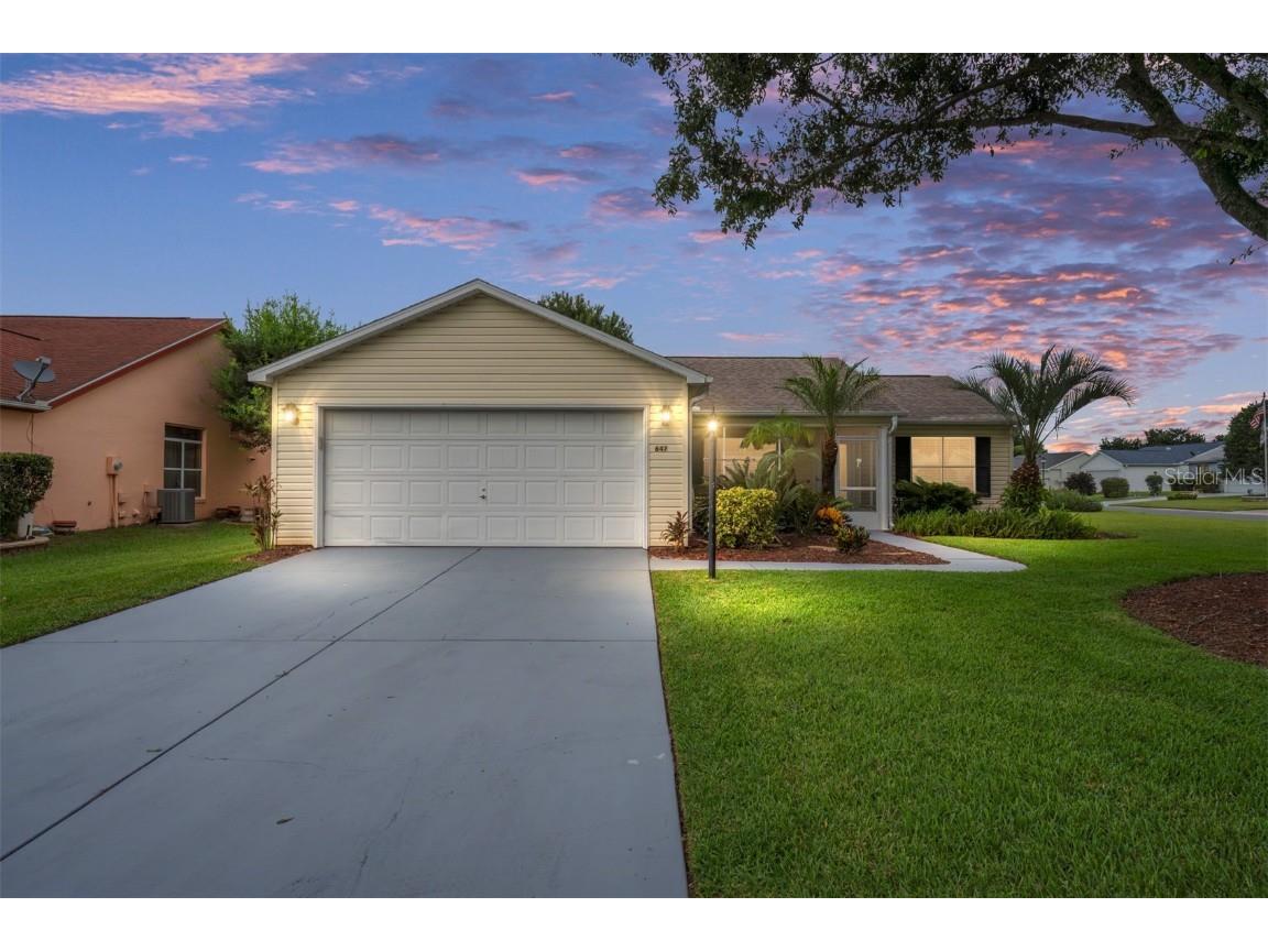 647 San Pedro Drive The Villages FL 32159 G5100754 image1