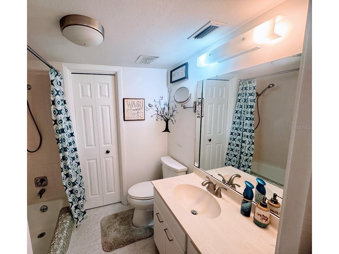 647 Woodlawn Drive #647 Bradenton FL 34210 A4651994 image16