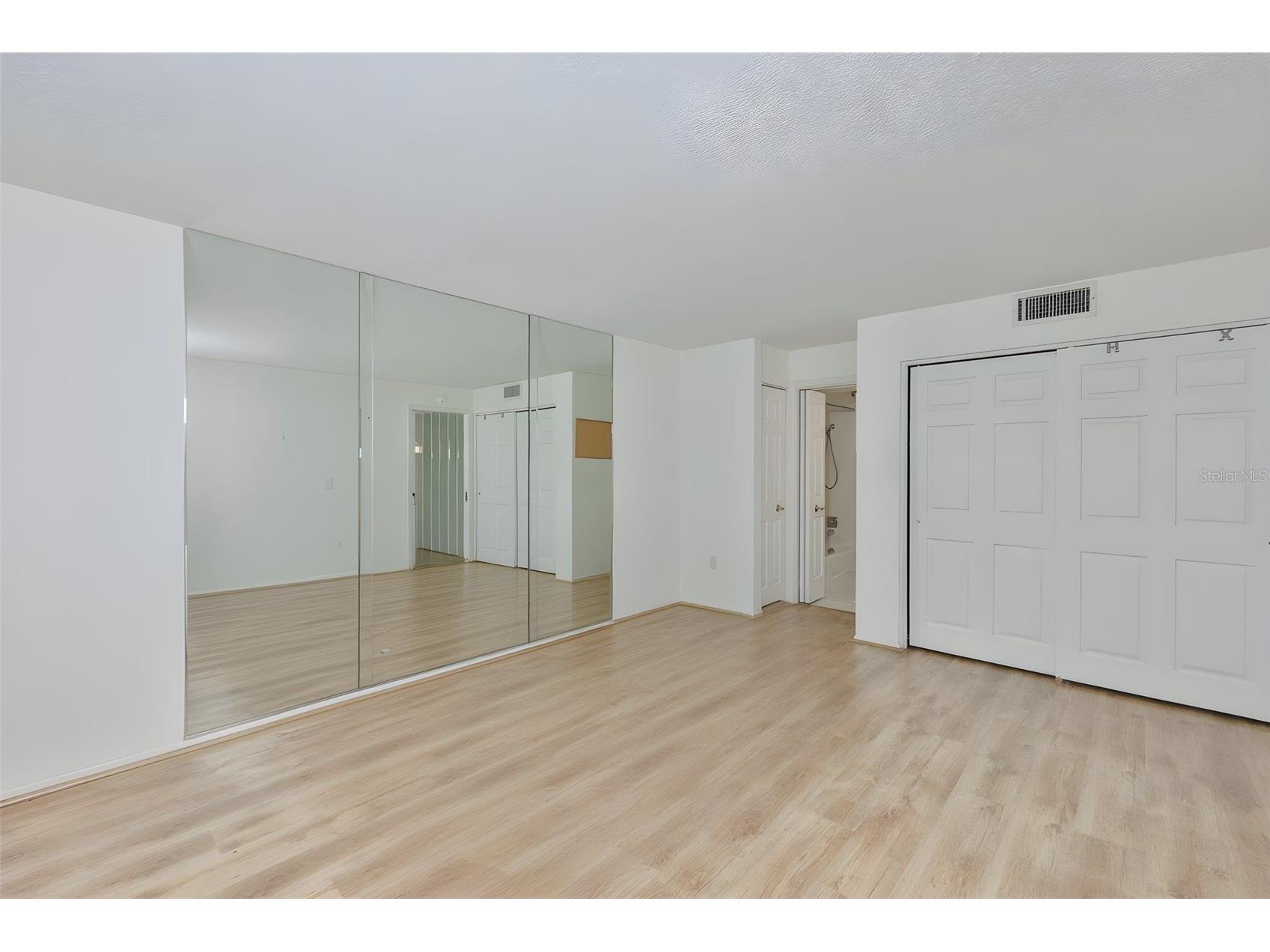 647 Woodlawn Drive #647 Bradenton FL 34210 A4696904 image13
