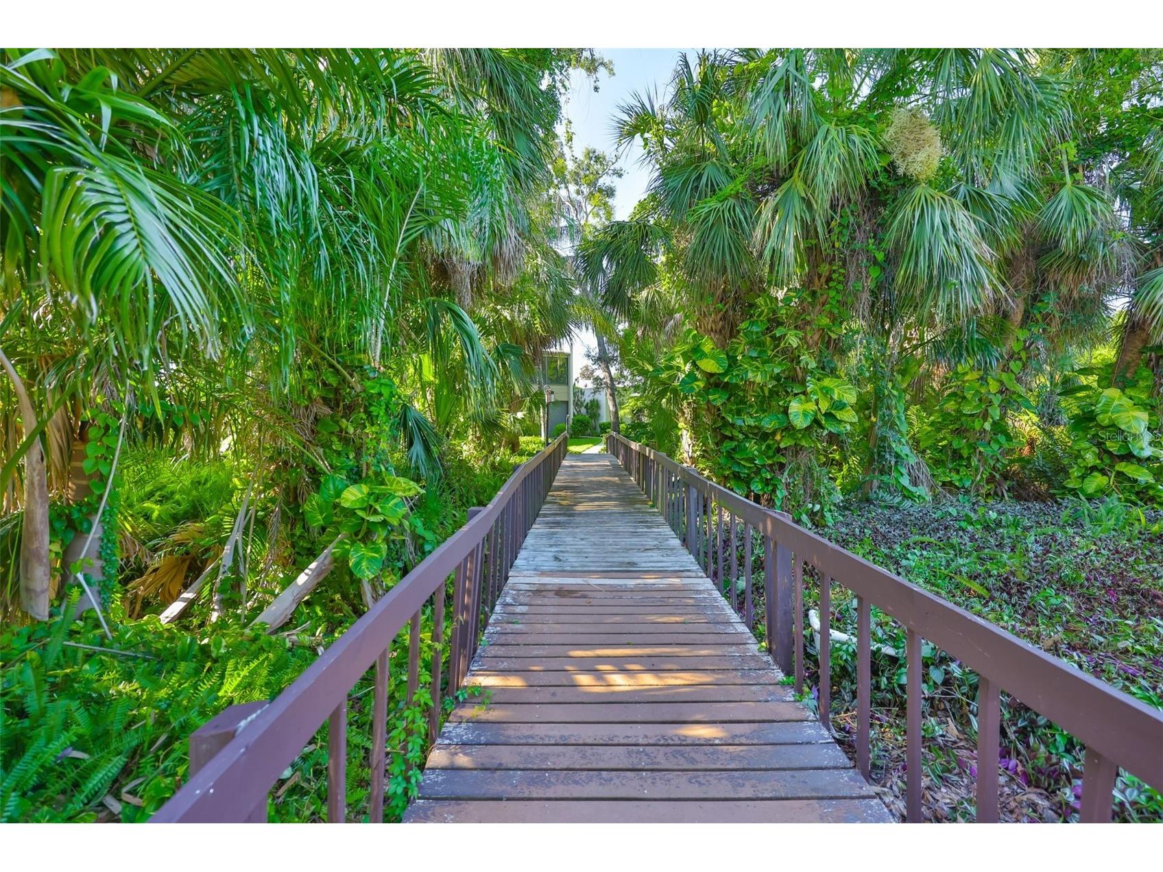 647 Woodlawn Drive #647 Bradenton FL 34210 A4696904 image31