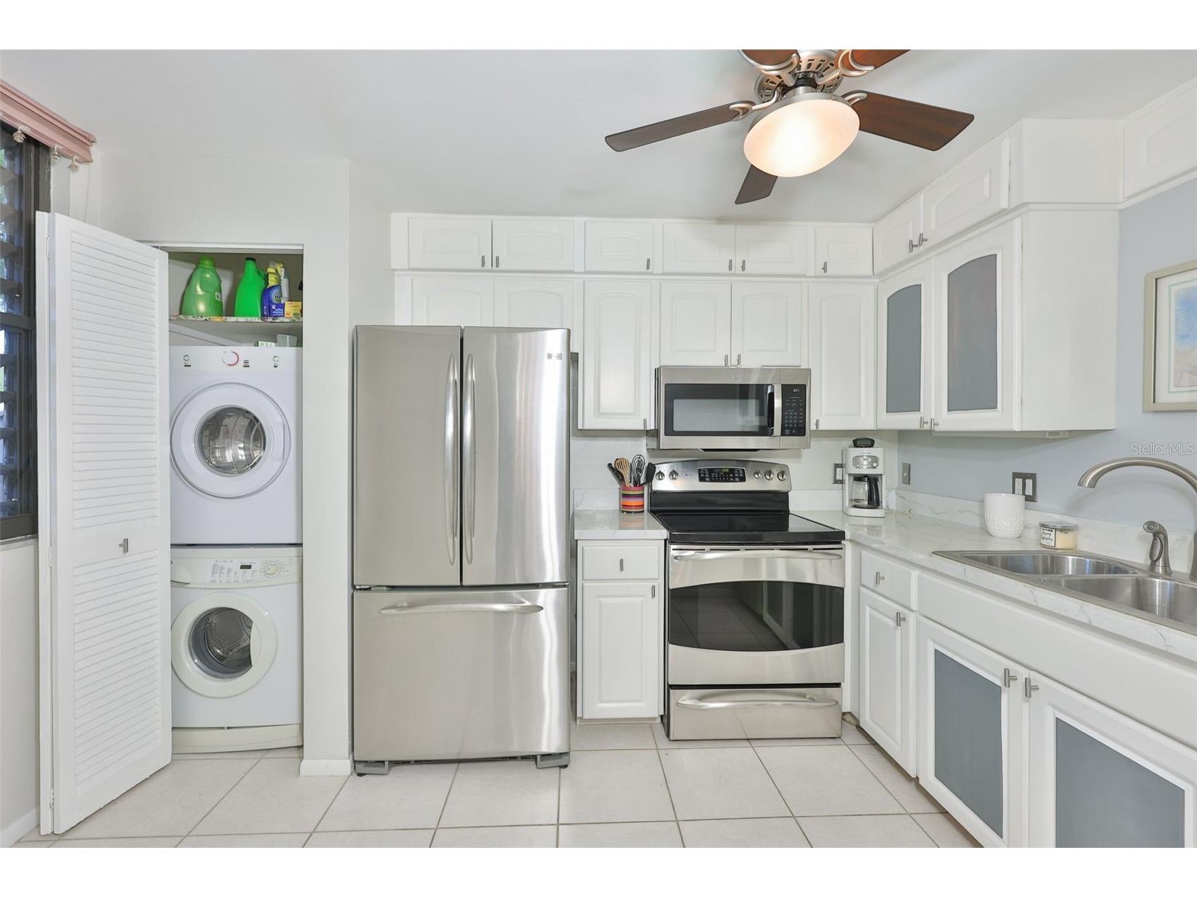 647 Woodlawn Drive #647 Bradenton FL 34210 A4696904 image4