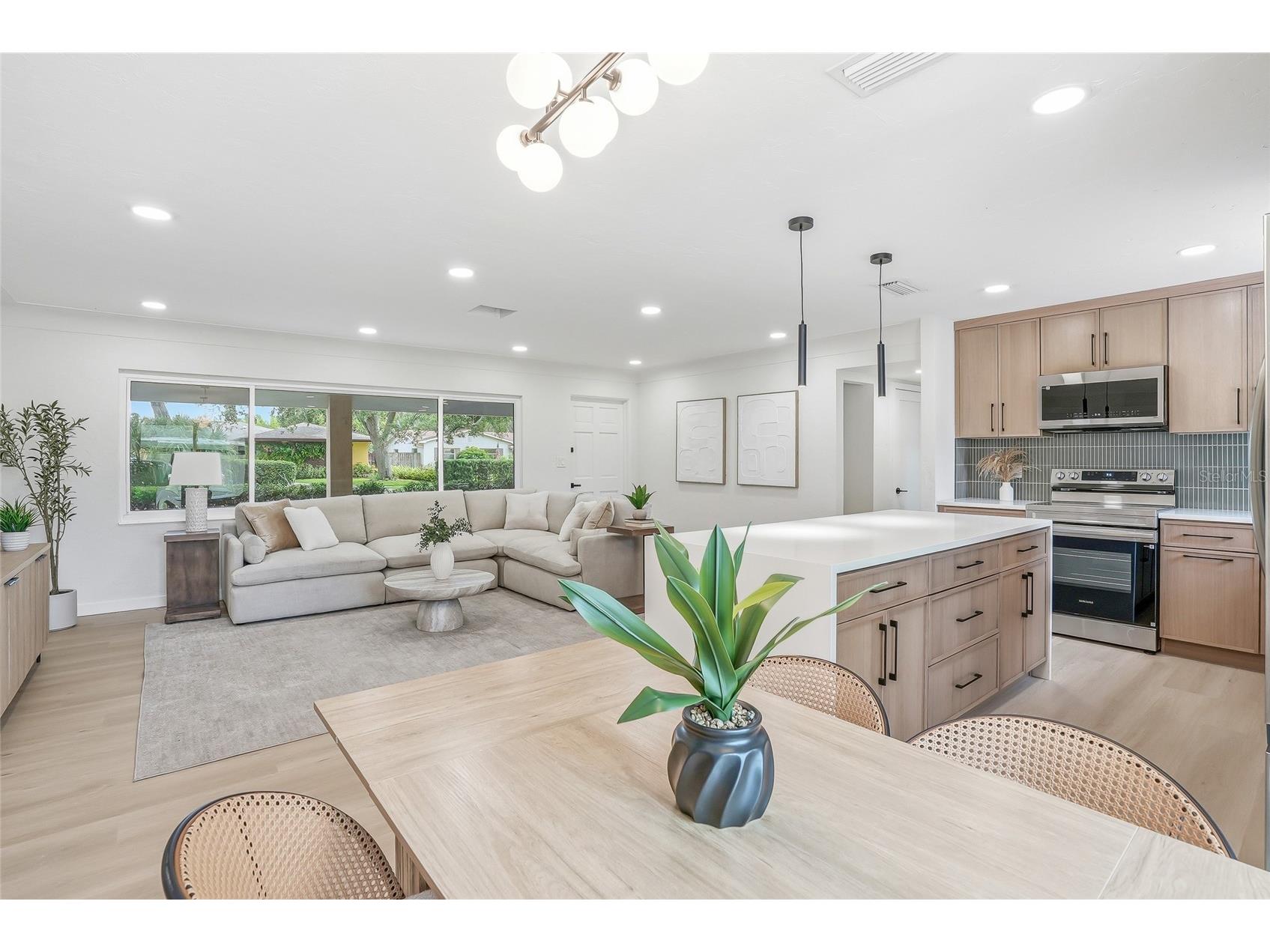 6470 26th Avenue N Saint Petersburg FL 33710 TB8511767 image14