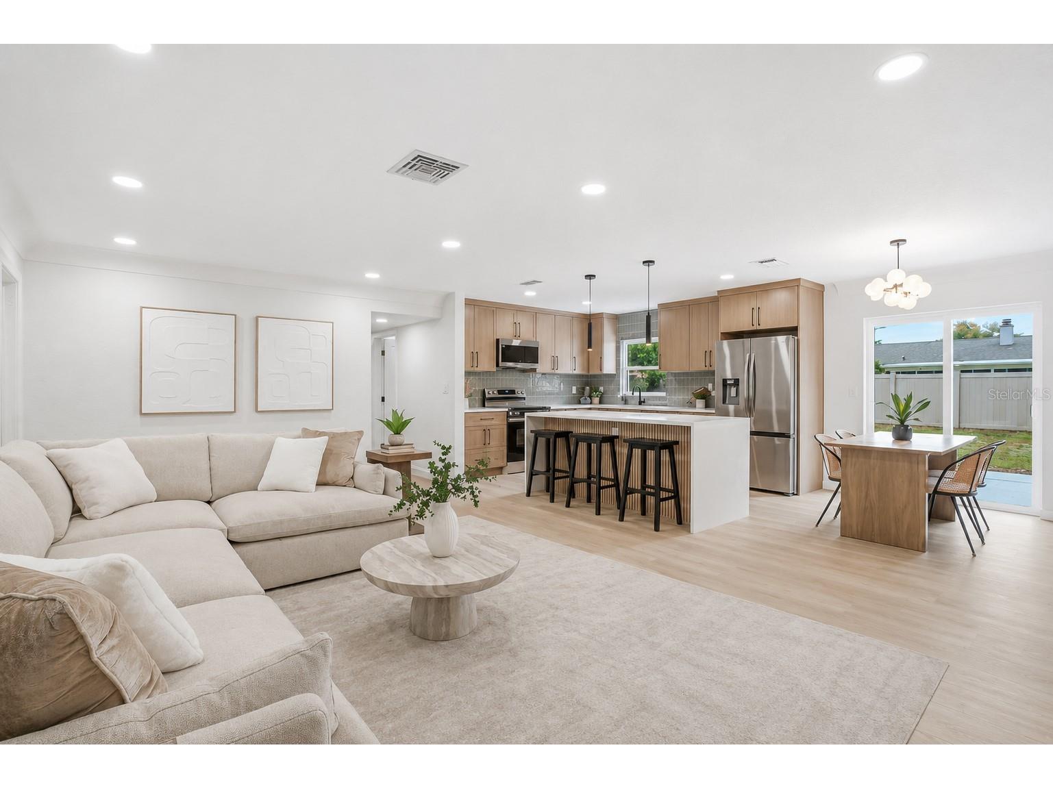 6470 26th Avenue N Saint Petersburg FL 33710 TB8511767 image3