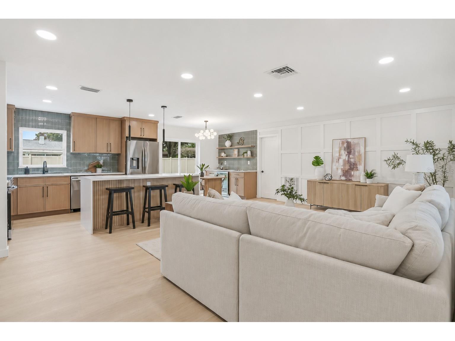 6470 26th Avenue N Saint Petersburg FL 33710 TB8511767 image5