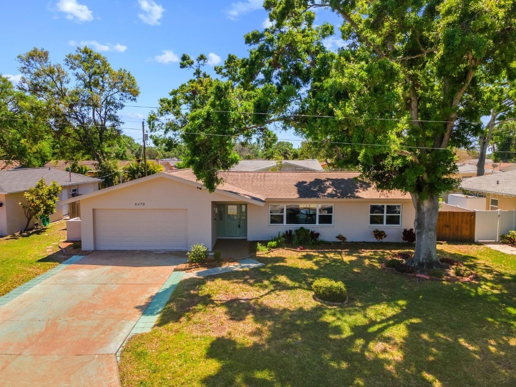 6470 28th Terrace N Saint Petersburg FL 33710 TB8367494 image1