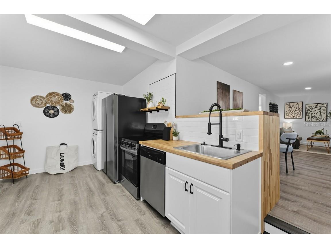 6470 64th Avenue N Pinellas Park FL 33781 TB8425486 image10