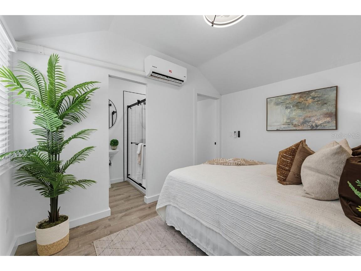 6470 64th Avenue N Pinellas Park FL 33781 TB8425486 image16