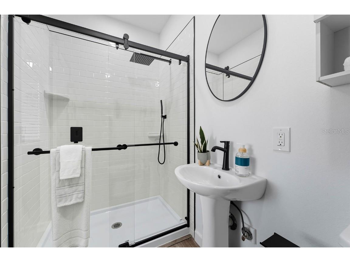 6470 64th Avenue N Pinellas Park FL 33781 TB8425486 image24