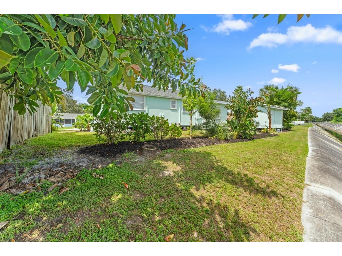 6470 64th Avenue N Pinellas Park FL 33781 TB8425486 image32