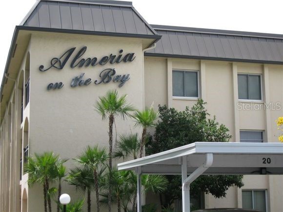 6470 Hollywood Boulevard #107 Sarasota FL 34231 A4572393 image1