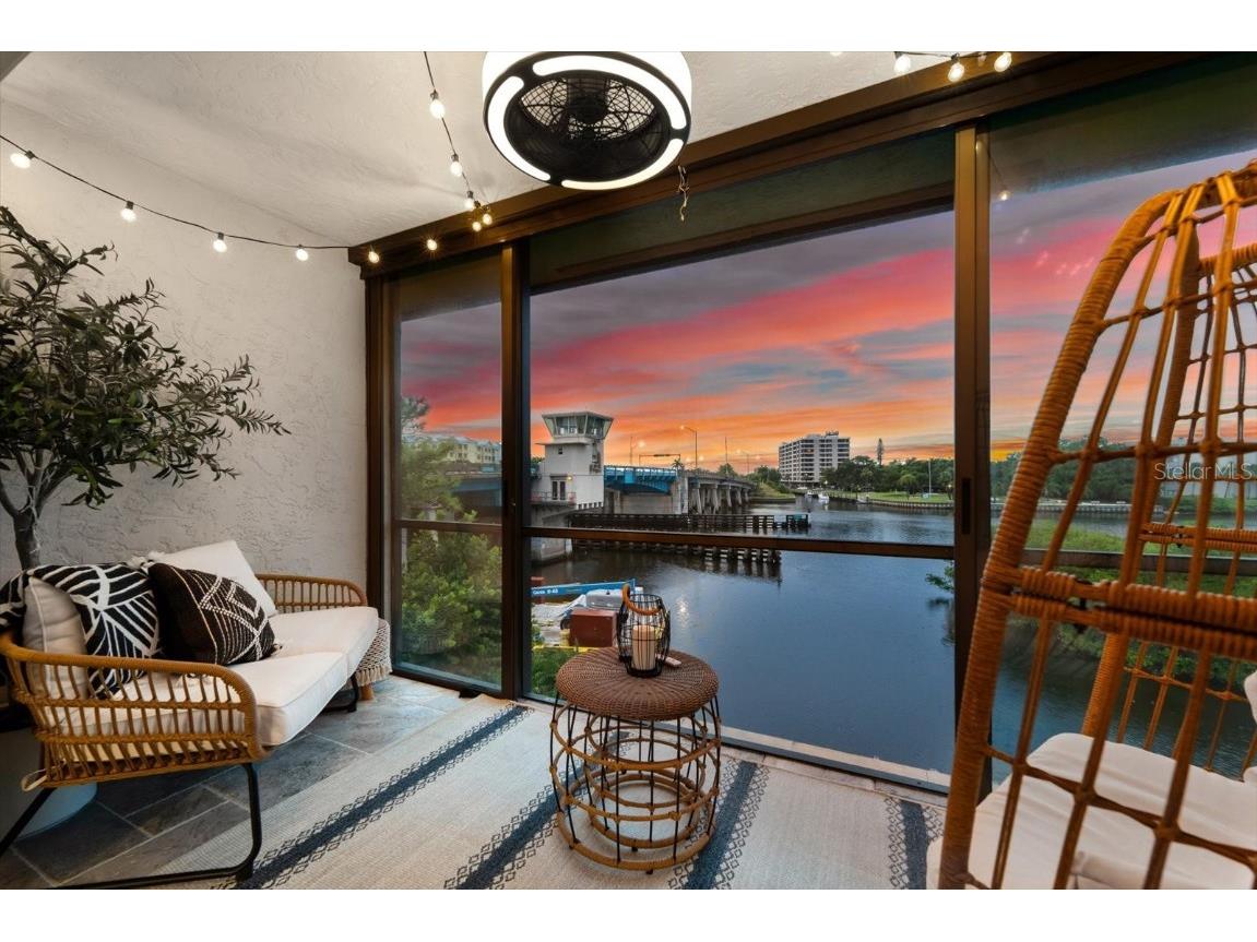 6470 Hollywood Boulevard #303 Sarasota FL 34231 - INTRACOASTAL WATERWAY-SARASOTA A4622417 image1