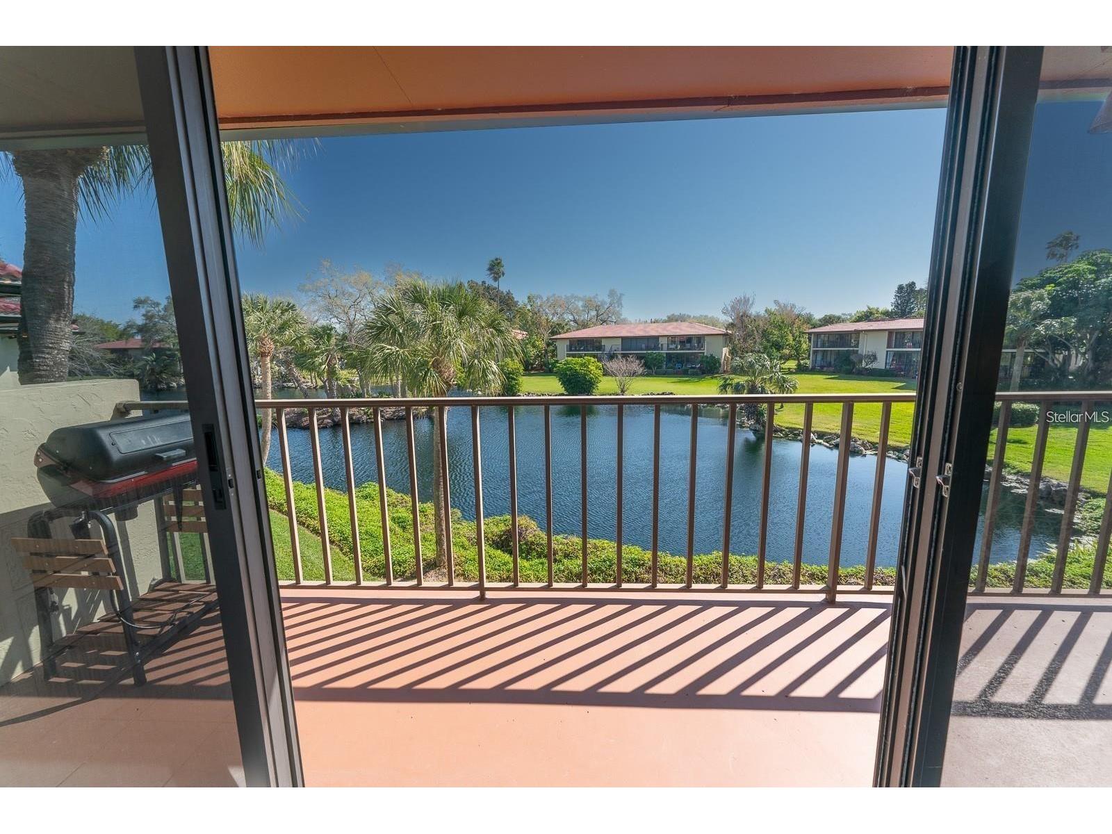 6472 Seagull Drive #306 Bradenton FL 34210 A4685483 image1