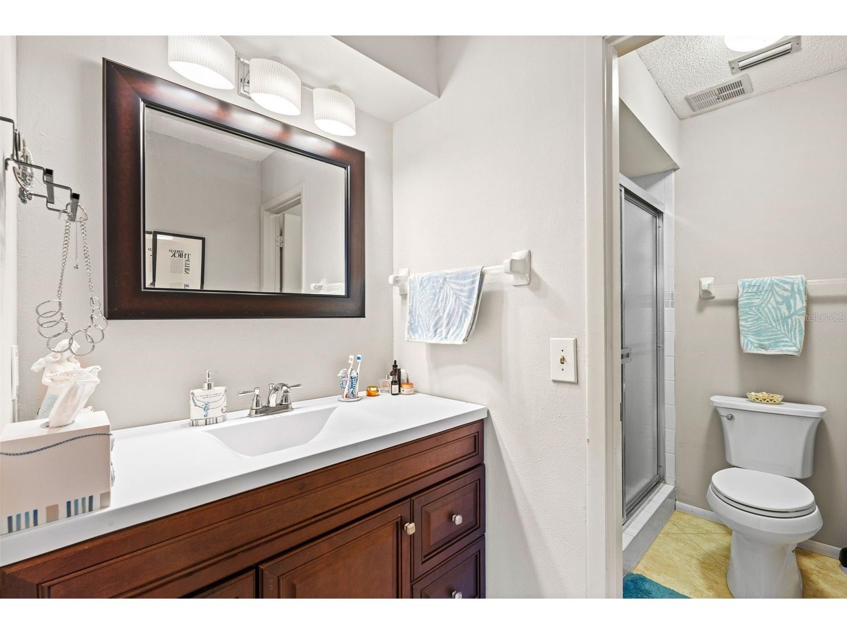 6474 Draw Lane #77 Sarasota FL 34238 A4681949 image27