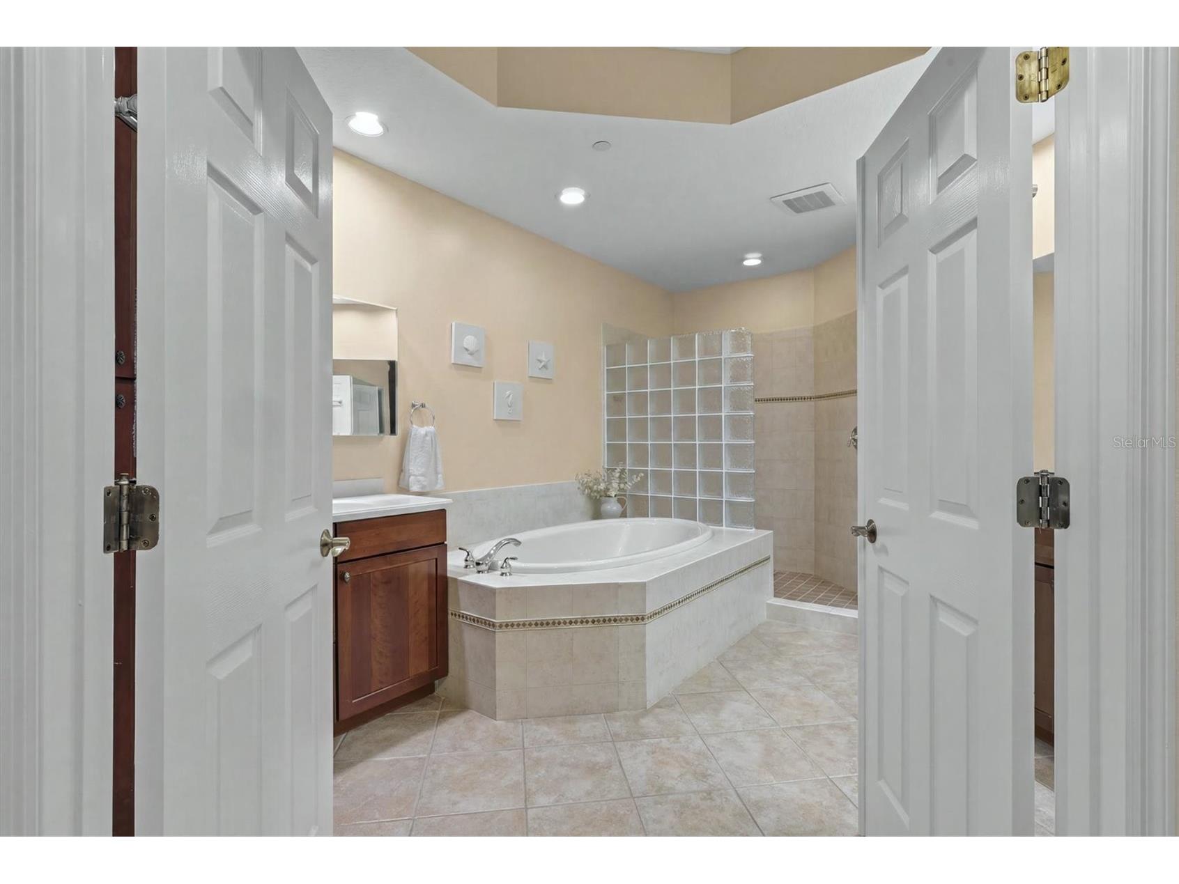 6474 Watercrest Way #403 Lakewood Ranch FL 34202 A4700252 image20
