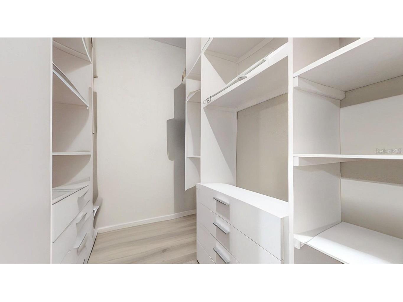 6475 23rd Street N Saint Petersburg FL 33702 TB8362659 image16